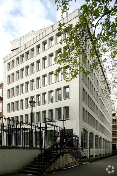 15-16 Buckingham St, Londres à louer - Photo du bâtiment - Image 2 de 2