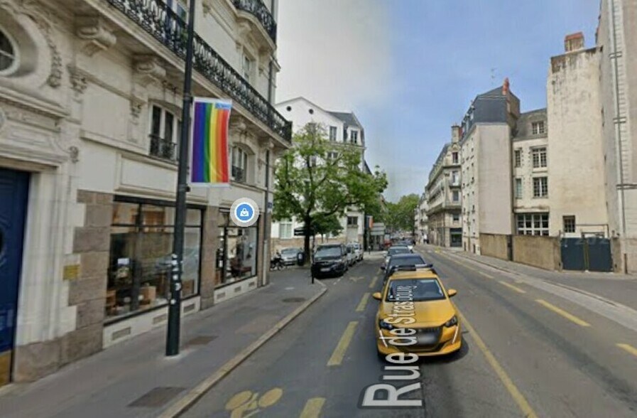 Commerce de détail dans Nantes à louer - Photo du bâtiment - Image 2 de 5