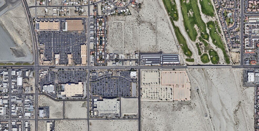 67470 Sarah St, Cathedral City, CA à vendre - Aérien - Image 3 de 3