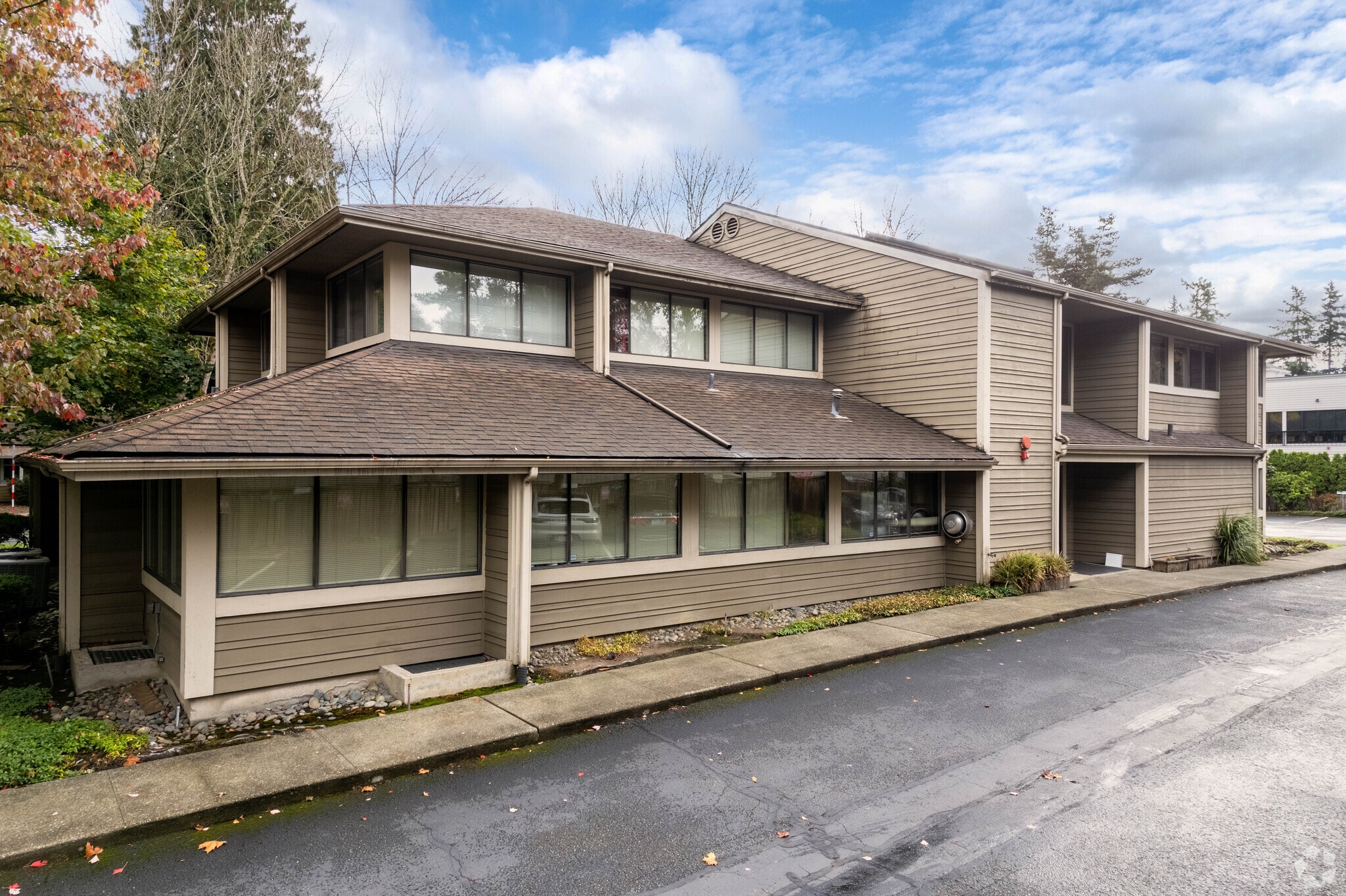 16455 NE 85th St, Redmond, WA for sale Primary Photo- Image 1 of 15