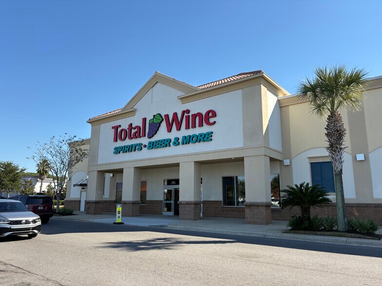 13249-13275 City Square Dr, Jacksonville, FL à louer - Photo du bâtiment - Image 3 de 18