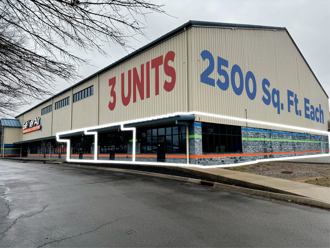 Plus de détails pour 266 Collier Dr, Sevierville, TN - Bureau/Commerce de détail à louer