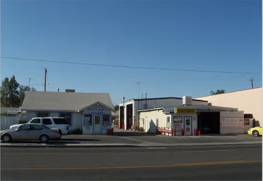 145-155 W Main St, Fernley, NV à louer Photo principale- Image 1 de 3