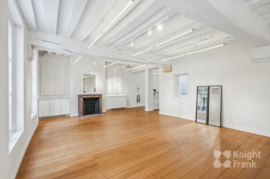 10 Rue Du Perche, Paris à vendre - Photo du bâtiment - Image 2 de 11