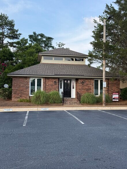 5734 Windsor Dr, Columbus, GA à louer - Photo du bâtiment - Image 1 de 9