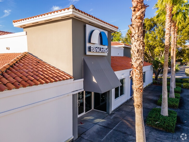 3599 Hollywood Blvd, Hollywood, FL for lease - Building Photo - Image 2 of 14