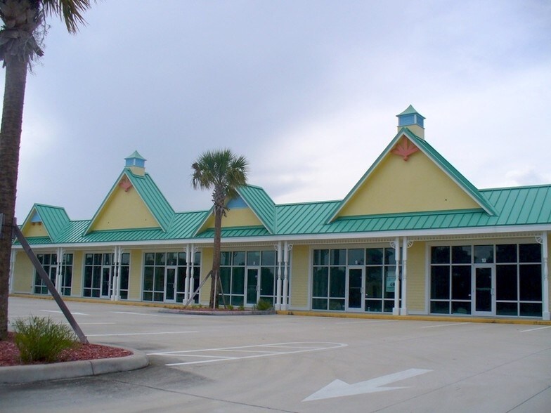 Emerson Rd, Palm Bay, FL à louer - Photo du bâtiment - Image 2 de 4