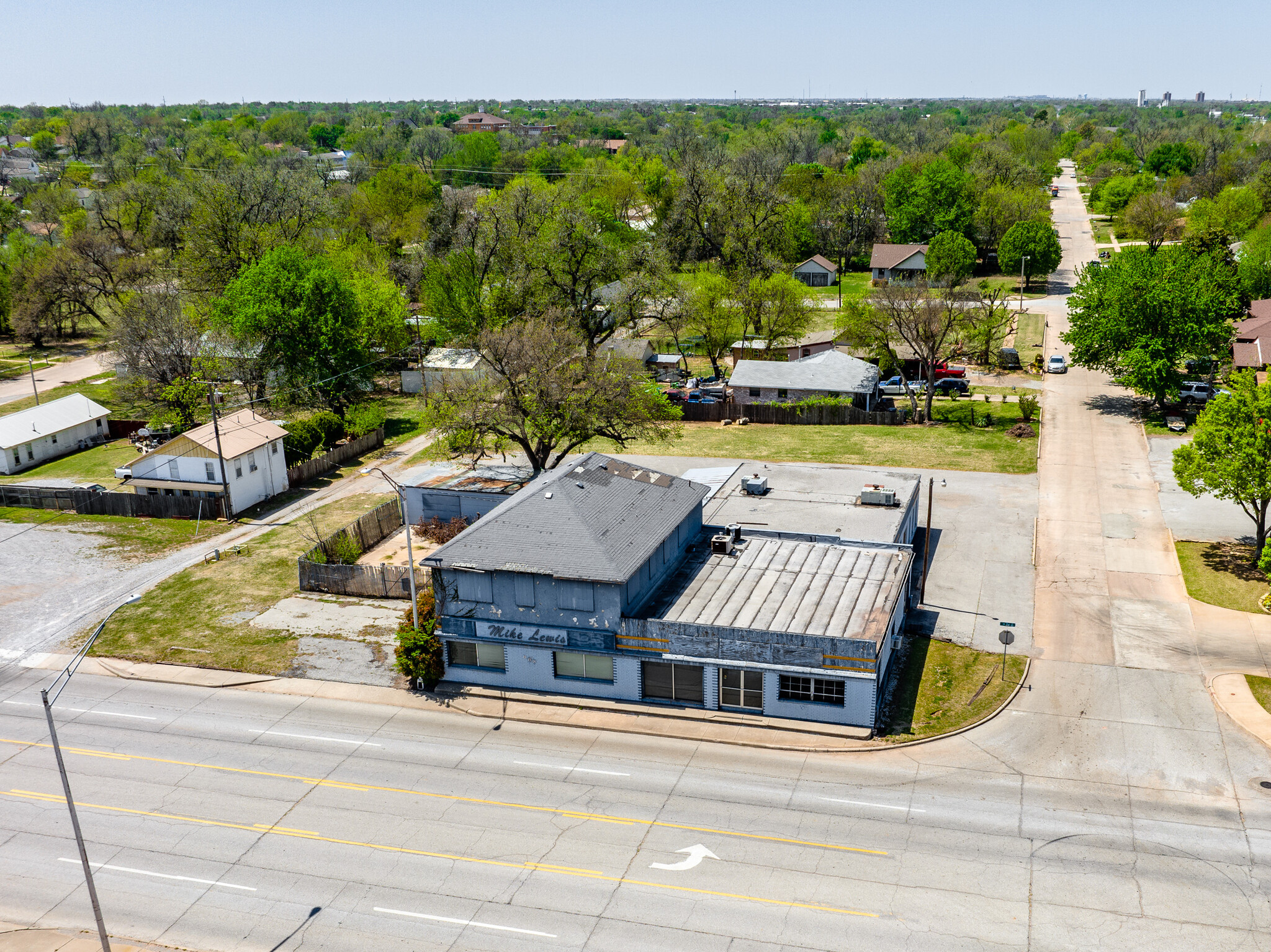 803 SW 2nd St, Lawton, OK à vendre Photo du bâtiment- Image 1 de 1