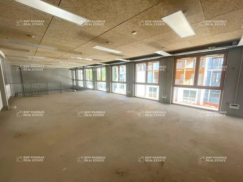 Office in Nantes for sale - Building Photo - Image 3 of 6