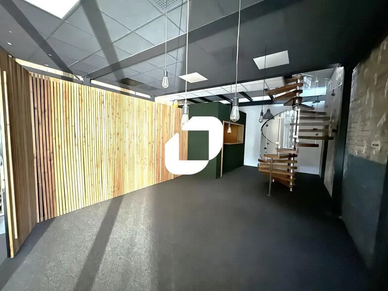 33 Rue Du Maréchal Lefèbvre, Strasbourg for lease - Interior Photo - Image 1 of 19