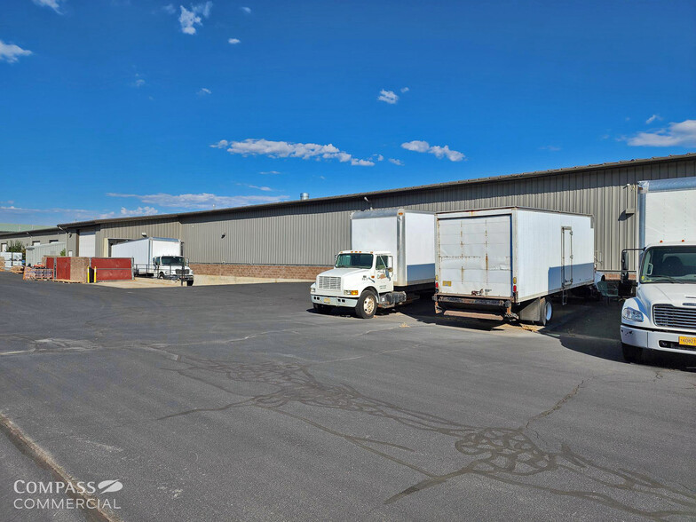 63085 NE 18th St, Bend, OR for lease - Building Photo - Image 3 of 6