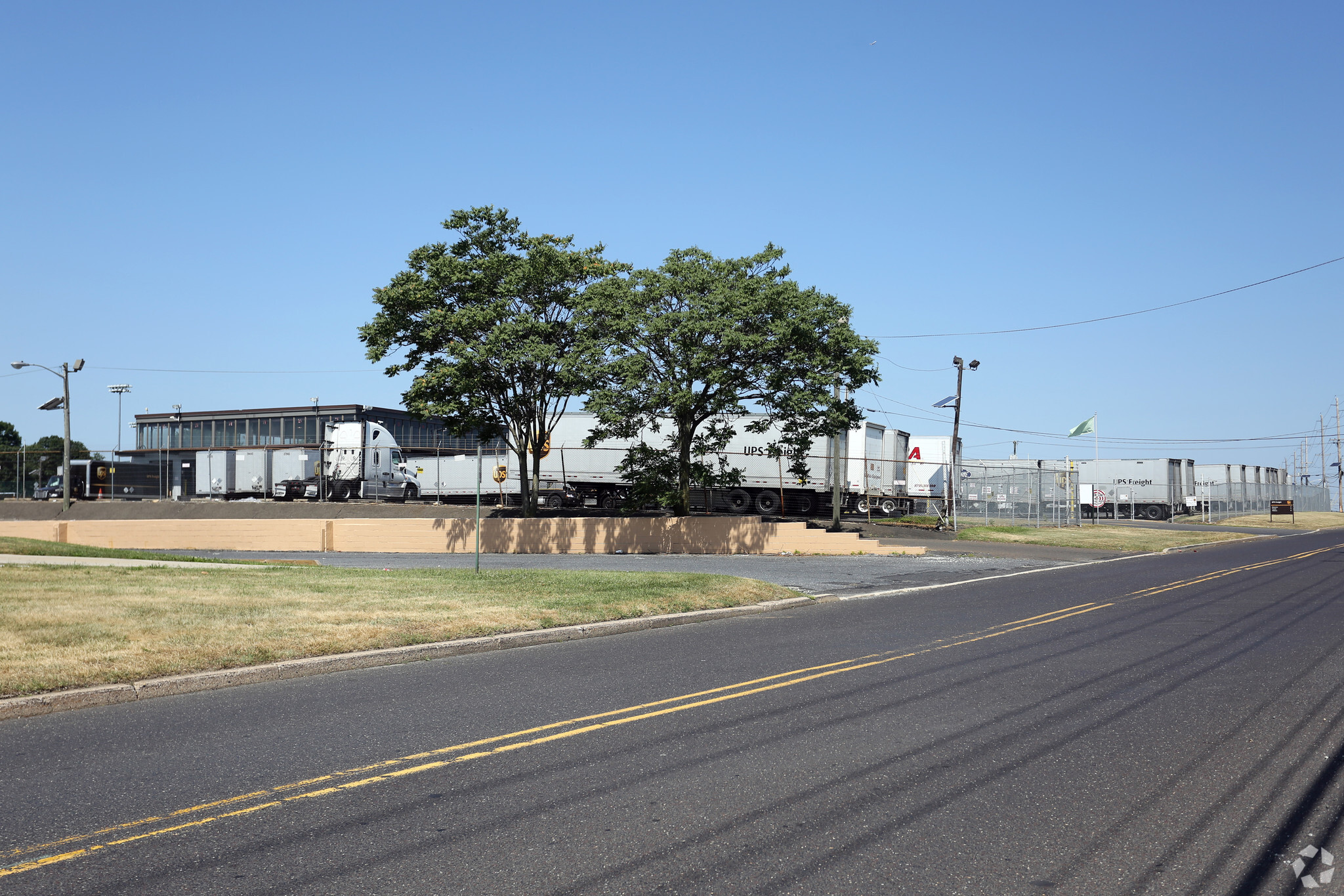 1215 Sherman Ave, Pennsauken, NJ for lease Primary Photo- Image 1 of 8