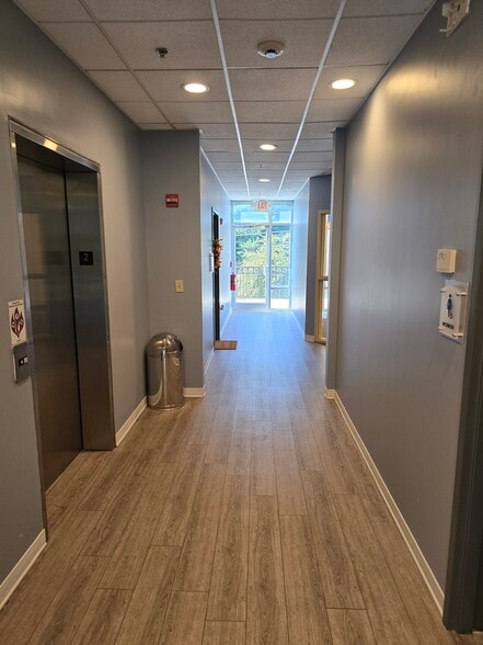 598 Nancy St, Marietta, GA for lease - Building Photo - Image 2 of 7