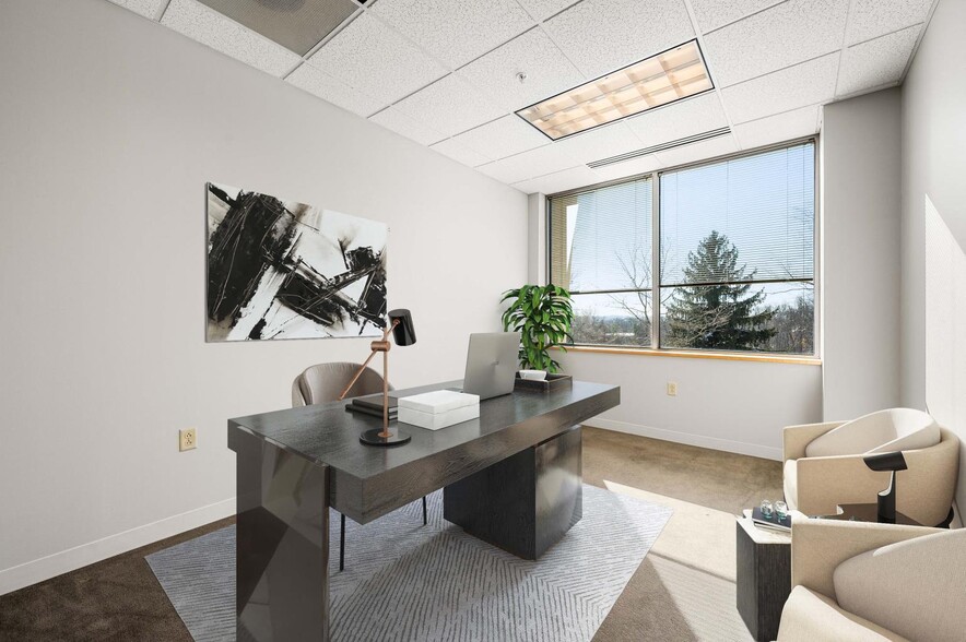 505 Eagleview Blvd, Exton, PA for lease - Interior Photo - Image 3 of 29