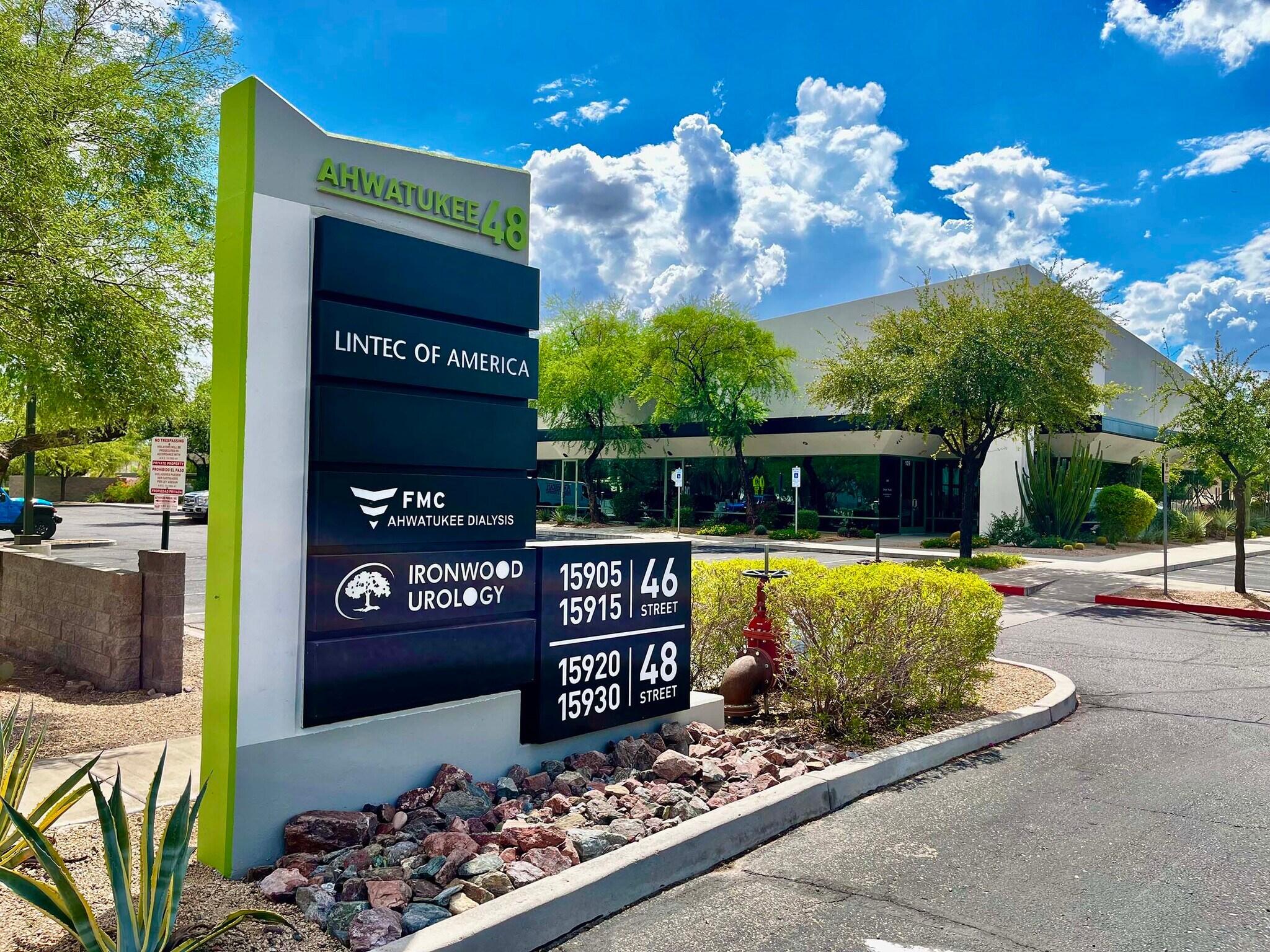 15920 S 48th St, Phoenix, AZ à louer Photo du bâtiment- Image 1 de 6