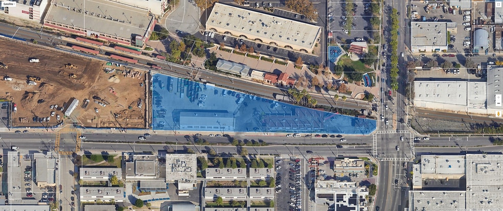 121 W Duarte Rd, Monrovia, CA for sale - Building Photo - Image 3 of 4