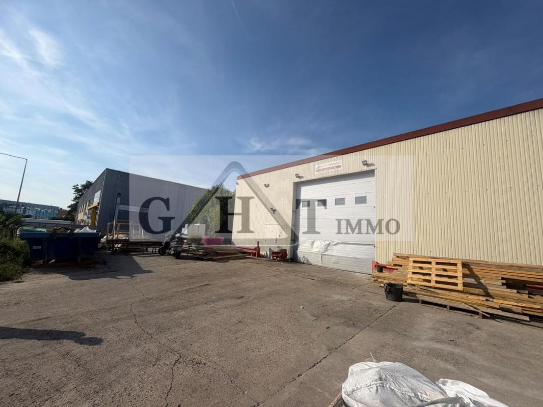 Industrial in Chennevières-sur-Marne for sale Building Photo- Image 1 of 6
