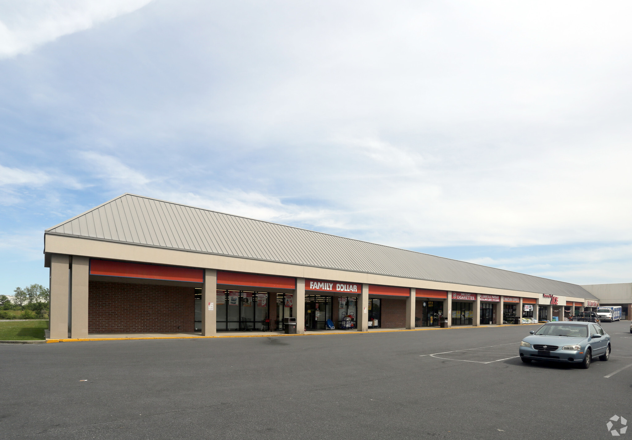 32 N Dupont Hwy, Selbyville, DE for lease Primary Photo- Image 1 of 71