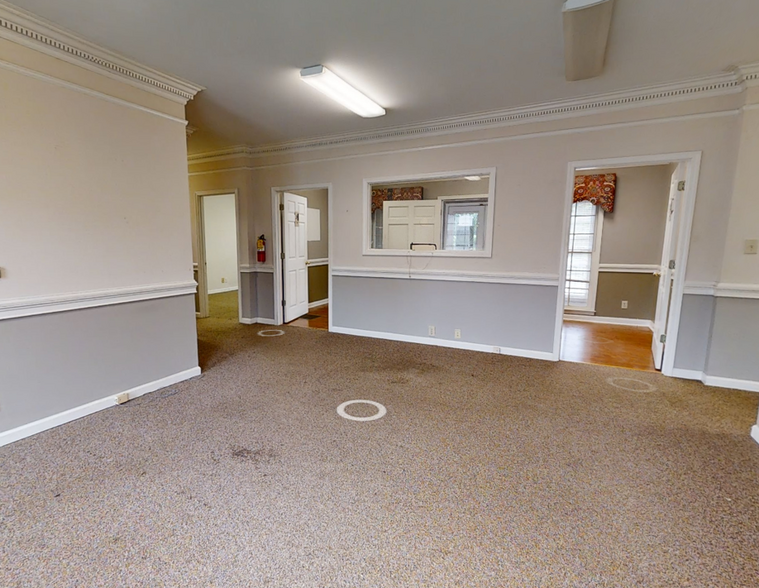 28 Lee St, Winder, GA for lease - Interior Photo - Image 3 of 10