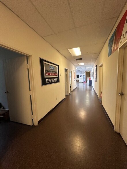 5375 Procyon St, Las Vegas, NV à louer - Photo intérieure - Image 3 de 13