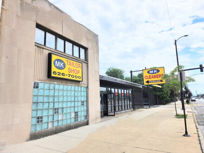 4948 W Madison St, Chicago, IL à vendre - Photo du bâtiment - Image 2 de 6