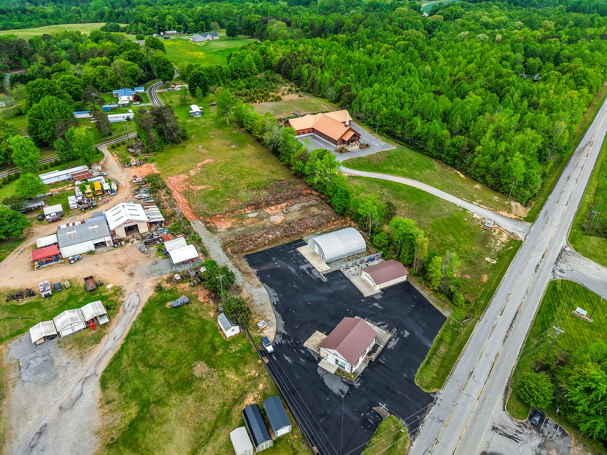 1817 US 601 Hwy, Yadkinville, NC for sale Building Photo- Image 1 of 18