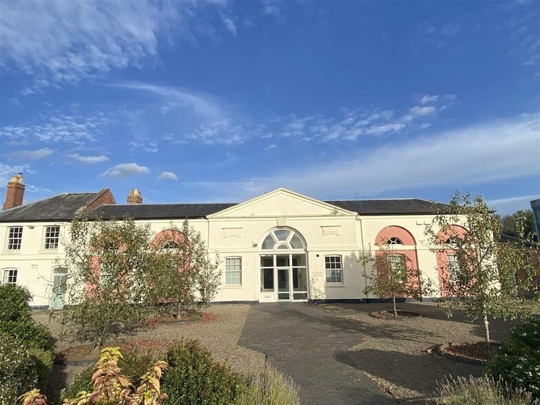 Droitwich Rd, Worcester for lease - Building Photo - Image 2 of 24