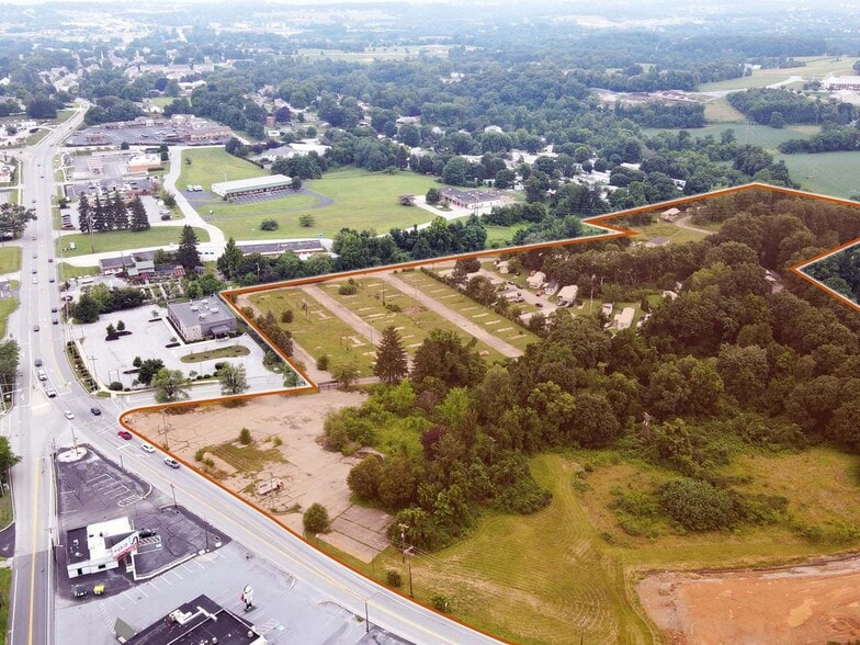 2755 South Queen Street, Dallastown, PA à vendre - Autre - Image 3 de 6