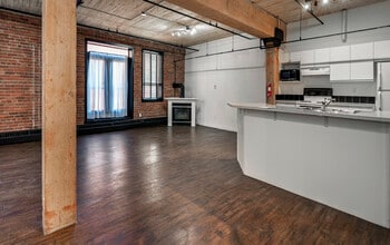 535 10th Ave SW, Calgary, AB for lease Interior Photo- Image 1 of 3