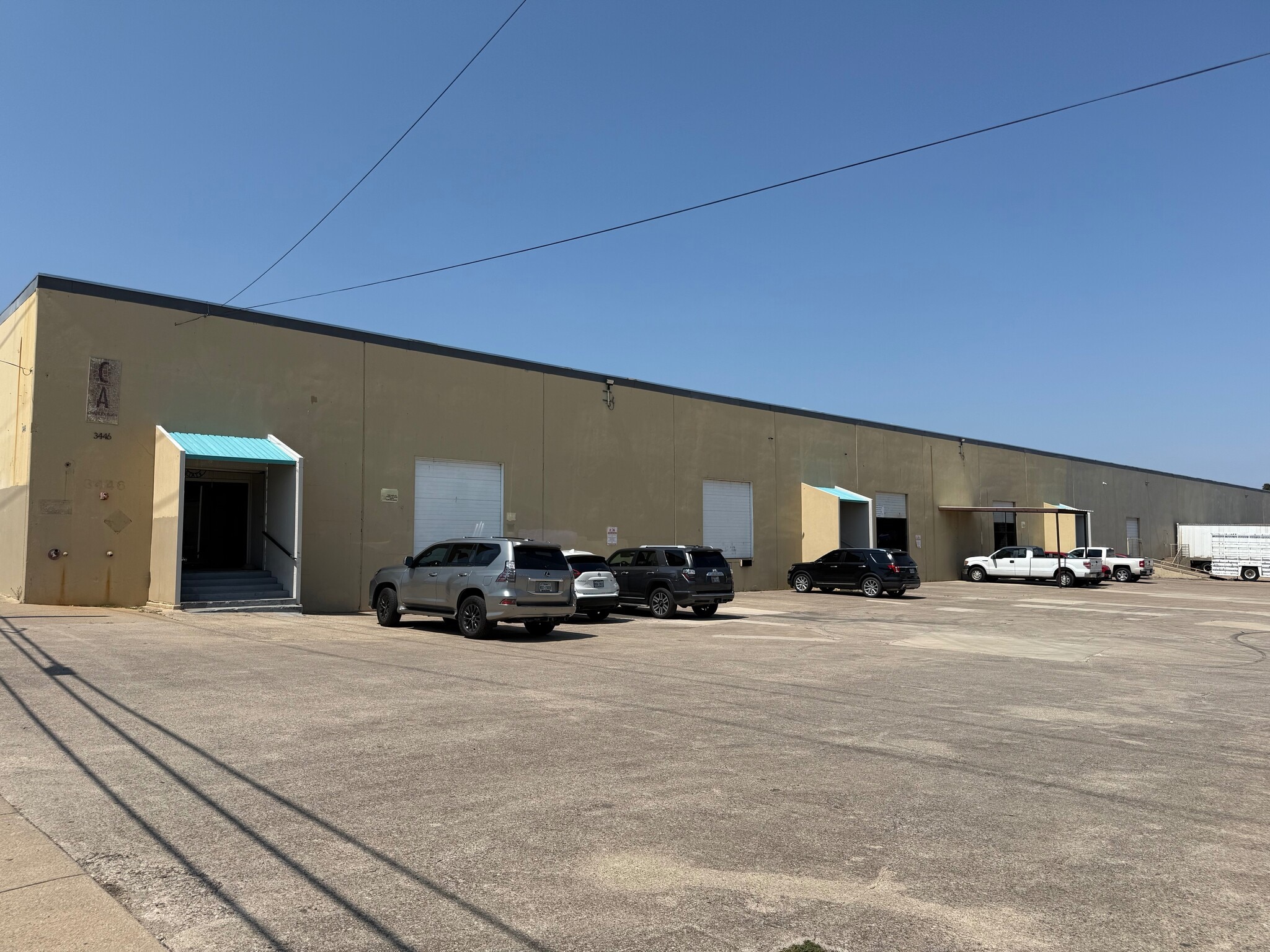 3400-3446 May St, Fort Worth, TX for lease Primary Photo- Image 1 of 11