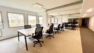 Plus de détails pour 32 Boulevard De Picpus, Paris - Coworking à louer