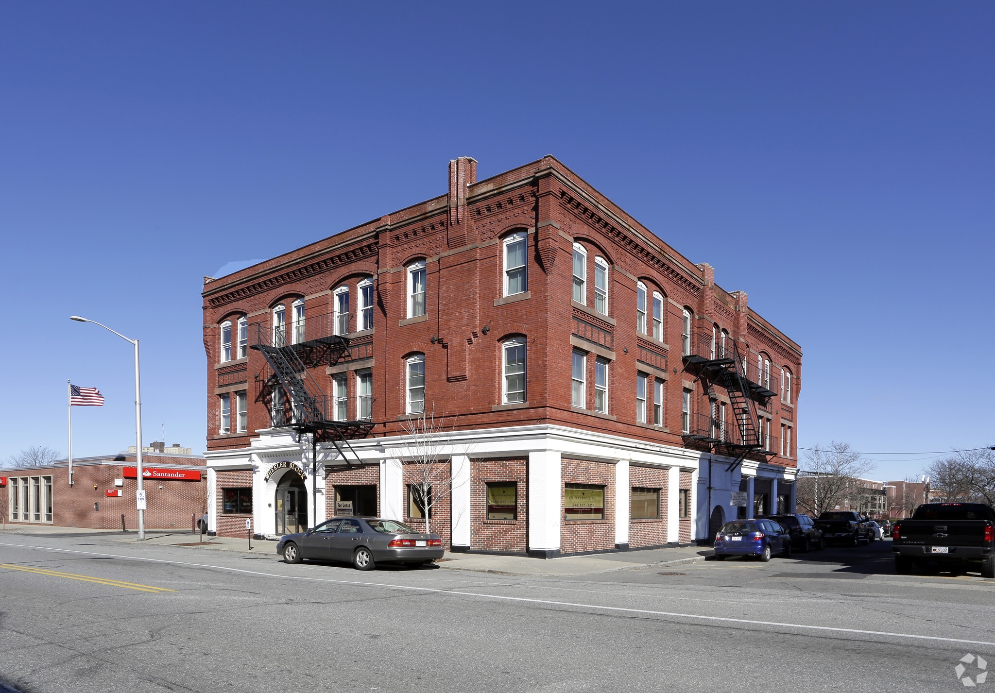 463 Merrimack St, Lowell, MA for lease Primary Photo- Image 1 of 7