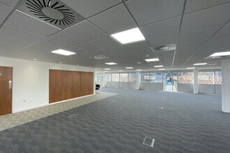Apple Walk, Swindon for lease Interior Photo- Image 2 of 3