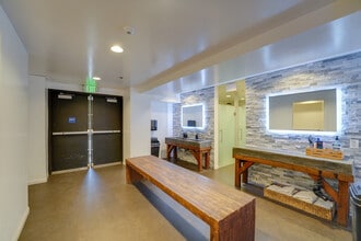 1253-1255 University Ave, San Diego, CA à louer Photo intérieure- Image 2 de 10