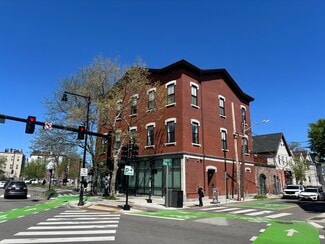 Plus de détails pour 1385 Cambridge St, Cambridge, MA - Bureau à vendre