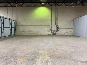 7701 Southern Dr, Springfield, VA for lease Interior Photo- Image 1 of 1