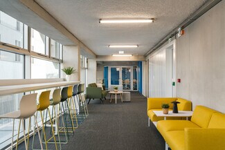 Plus de détails pour Boulevard De L'Estuaire, Nantes - Bureau à louer