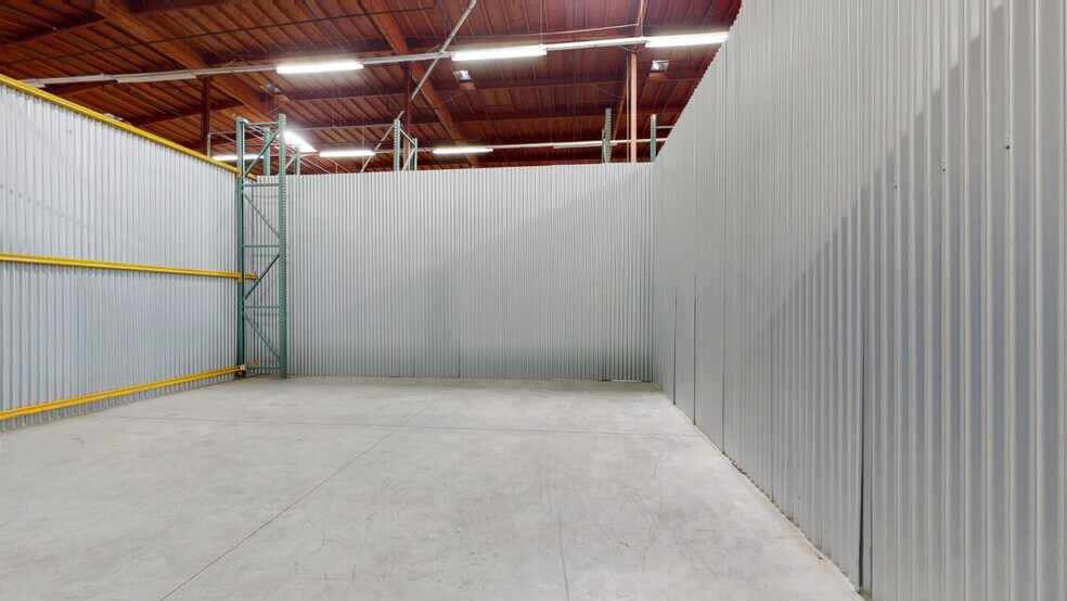 4901-4911 Central Ave, Richmond, CA à louer - Numérisation 3D de Matterport - Image 3 de 31