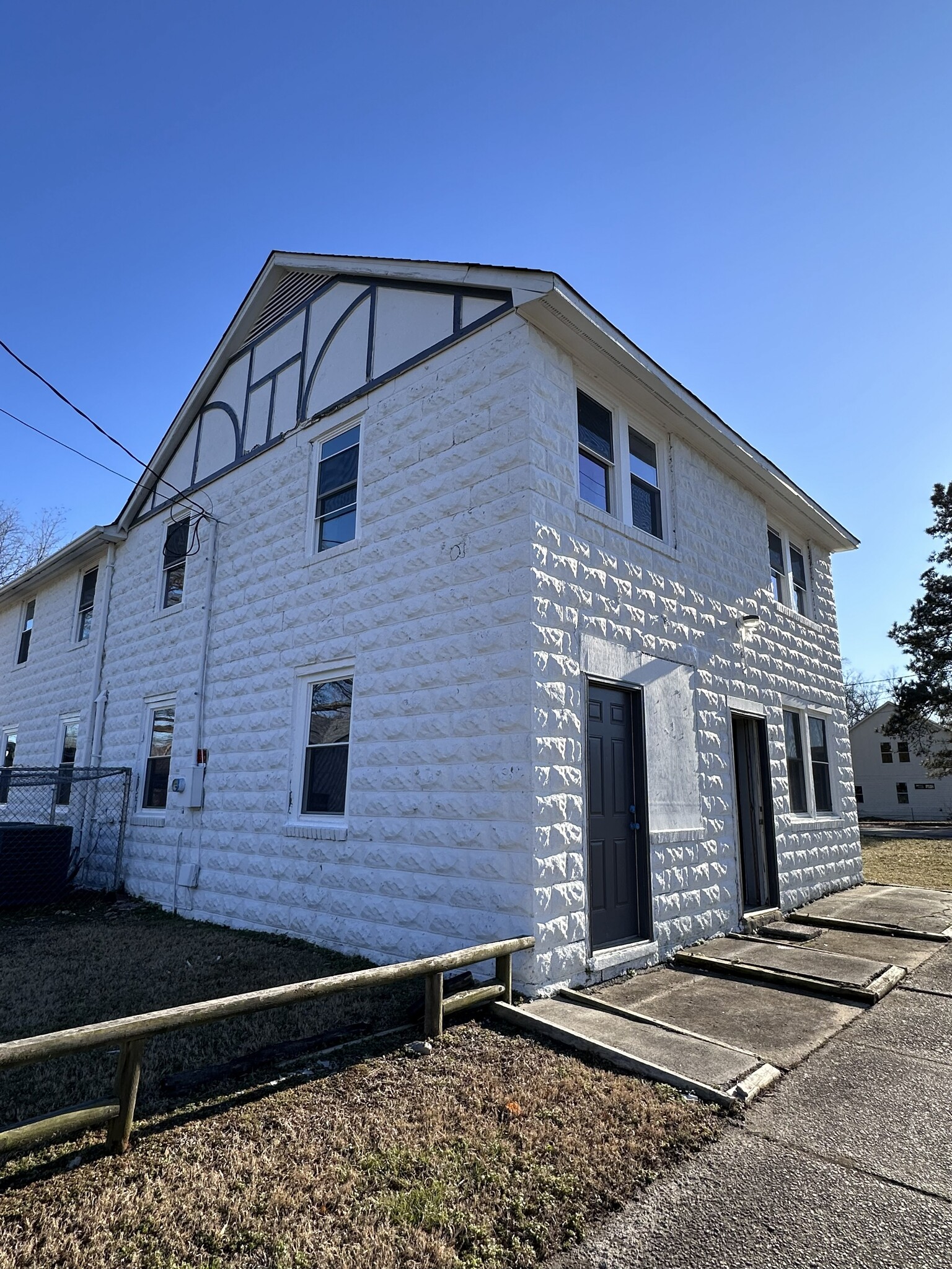 610 N Chestnut St, Henderson, NC à vendre Photo intérieure- Image 1 de 13