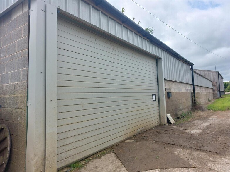 Oster Lane, Old Dalby à louer - Photo du bâtiment - Image 2 de 11