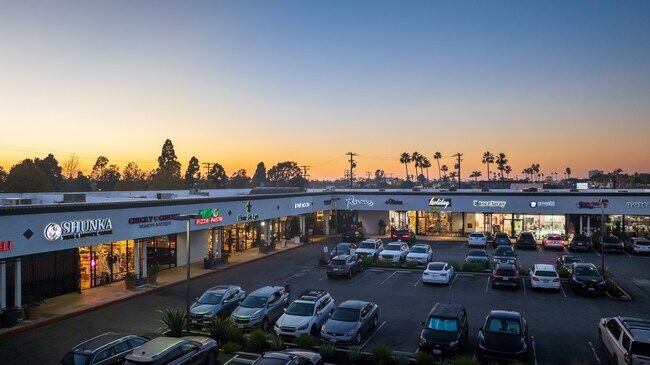More details for 369 E 17th St, Costa Mesa, CA - Retail for Lease