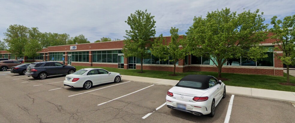 27275 Haggerty Rd, Novi, MI for sale - Primary Photo - Image 1 of 10