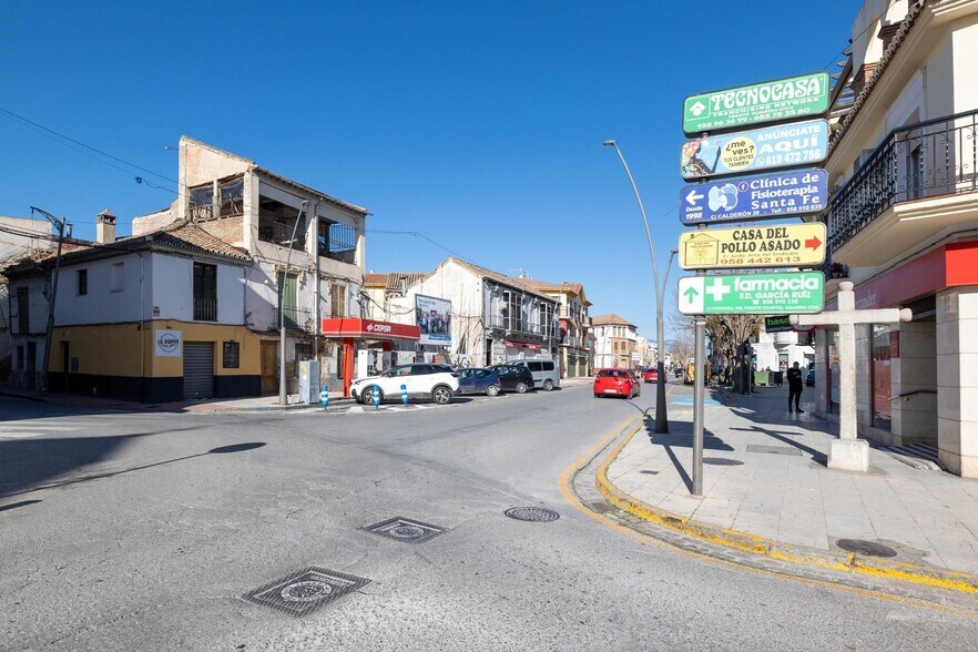 Calle José Saramago, 4, Santa Fe, Granada à vendre - Photo du bâtiment - Image 2 de 17