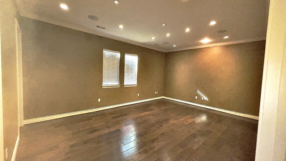21555 Provincial Blvd, Katy, TX for lease - Interior Photo - Image 3 of 21