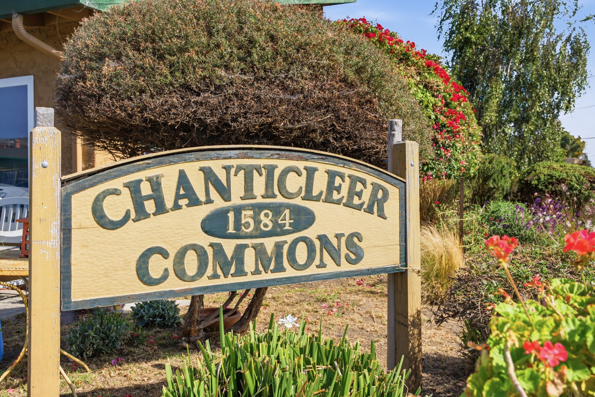 1584 Chanticleer Ave, Santa Cruz, CA for sale Building Photo- Image 1 of 37