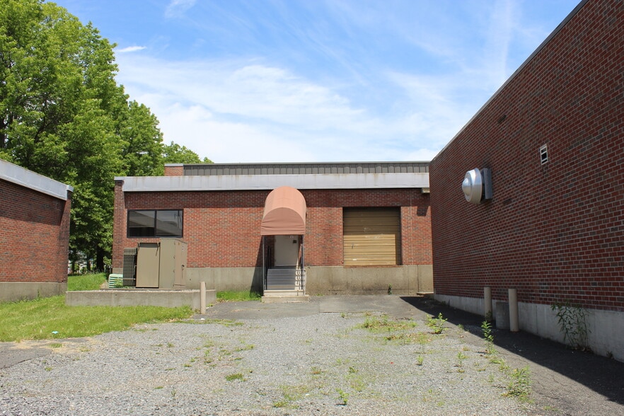 200 Jordan Rd, Troy, NY for lease - Building Photo - Image 3 of 3