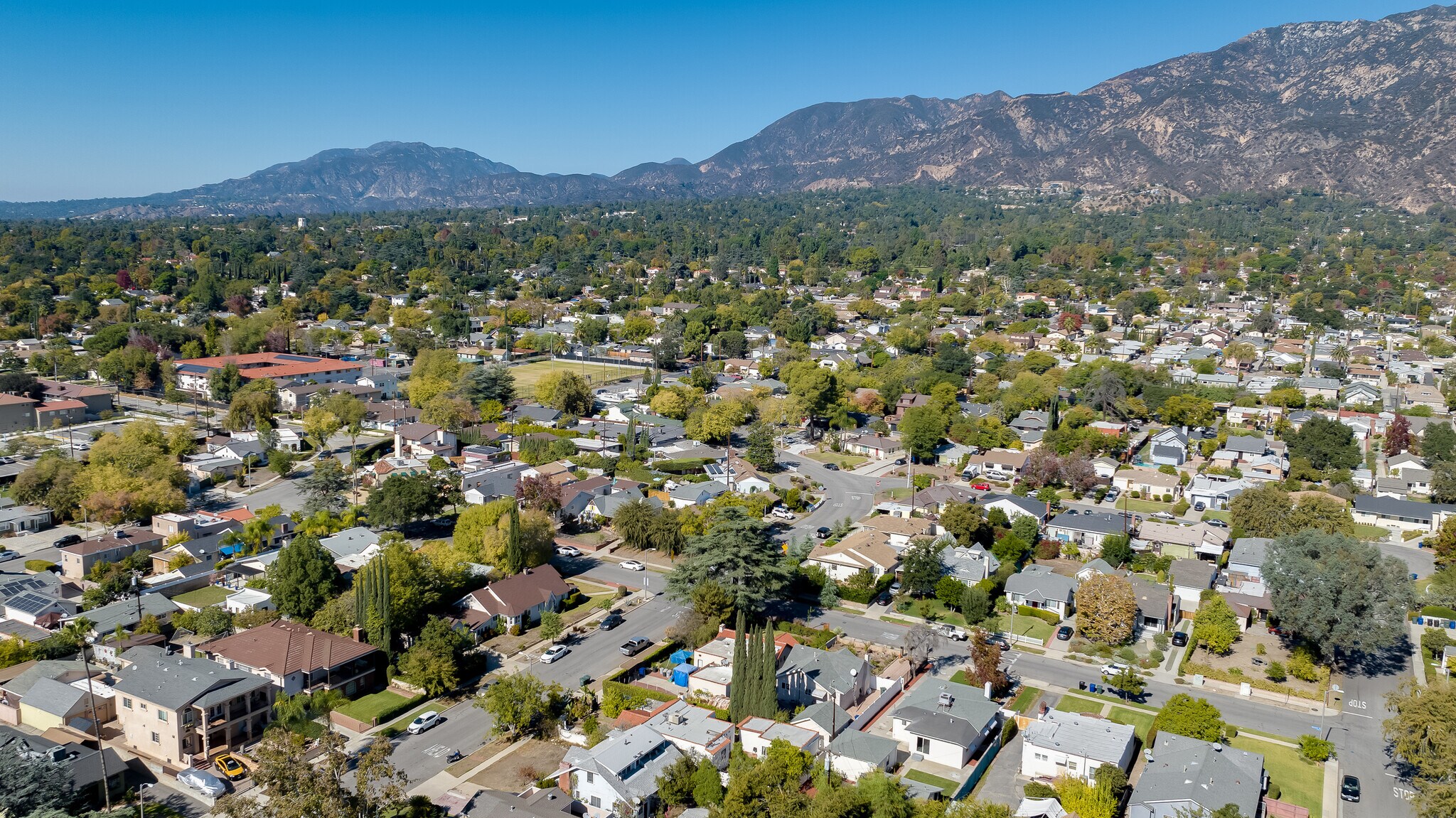 1744 E Elizabeth St, Pasadena, CA for sale Primary Photo- Image 1 of 1