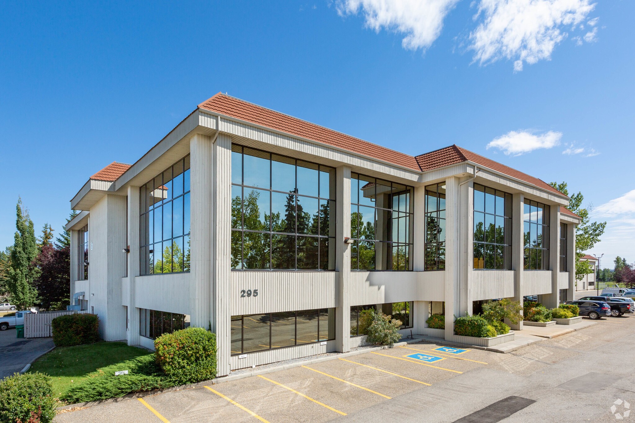 295 Midpark Way SE, Calgary, AB à vendre Photo du bâtiment- Image 1 de 1