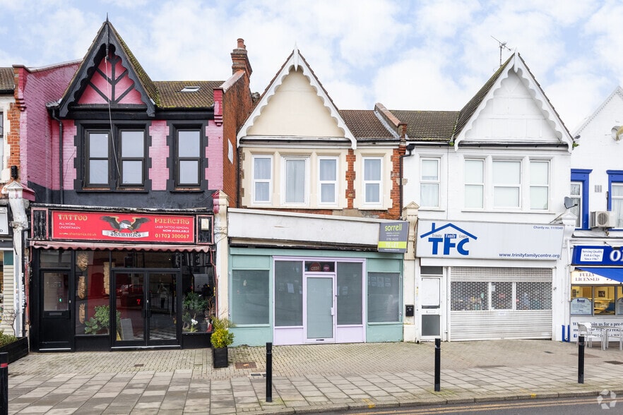 9 West Rd, Westcliff On Sea for lease - Building Photo - Image 2 of 2