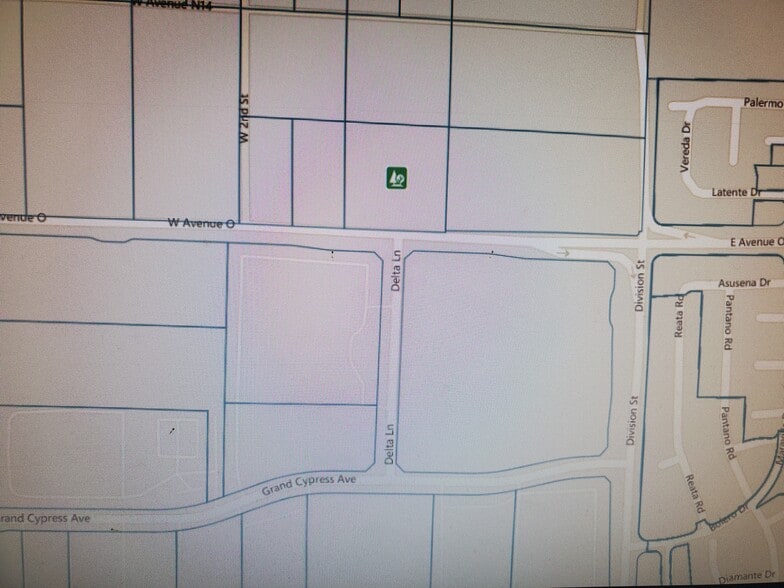 Avenue O Vic Division St, Palmdale, CA à vendre - Photo du bâtiment - Image 3 de 4